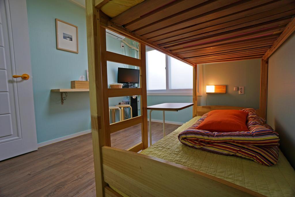 710 Guesthouse Yellow Busan Zimmer foto